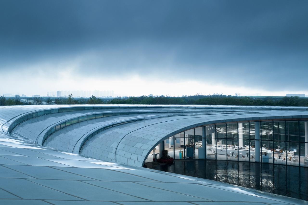 BIM建筑|海口西秀公园游客中心 / 慕达建筑