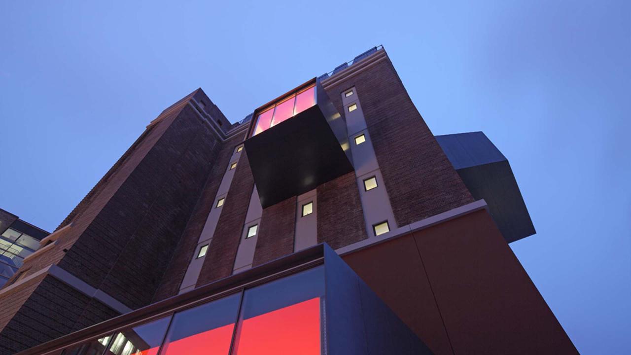 BIM建筑|德国多特蒙德U艺术创意中心及职业教育学园 / Gerber Architekten