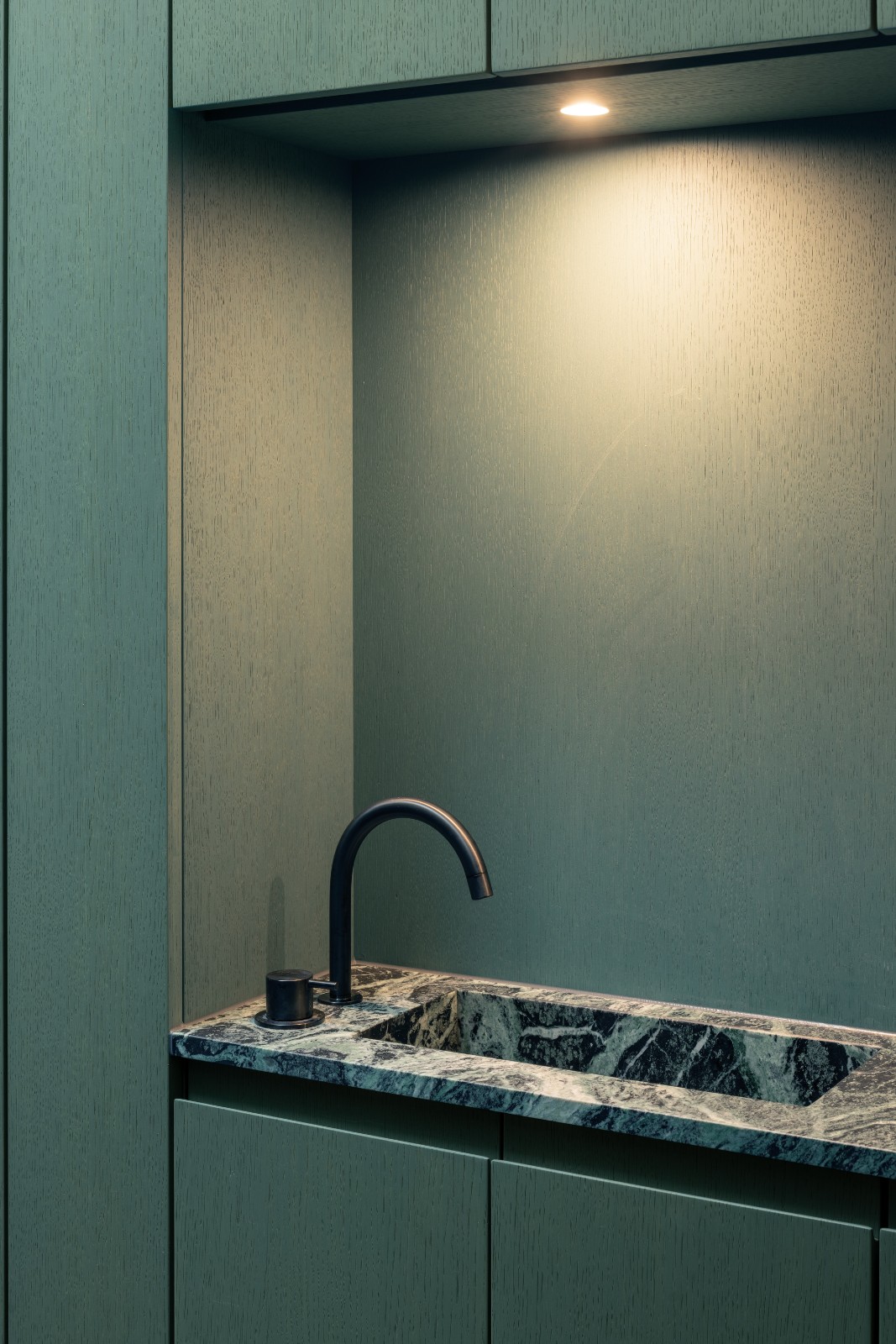 BIM建筑|木质立方体，湖边木屋 / Appels Architekten