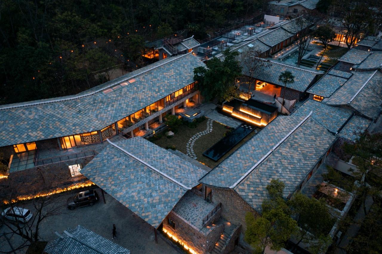 BIM建筑|瀑布下的诗意栖居:尧珈•瀑布村 /上海尧舜建筑设计有限公司