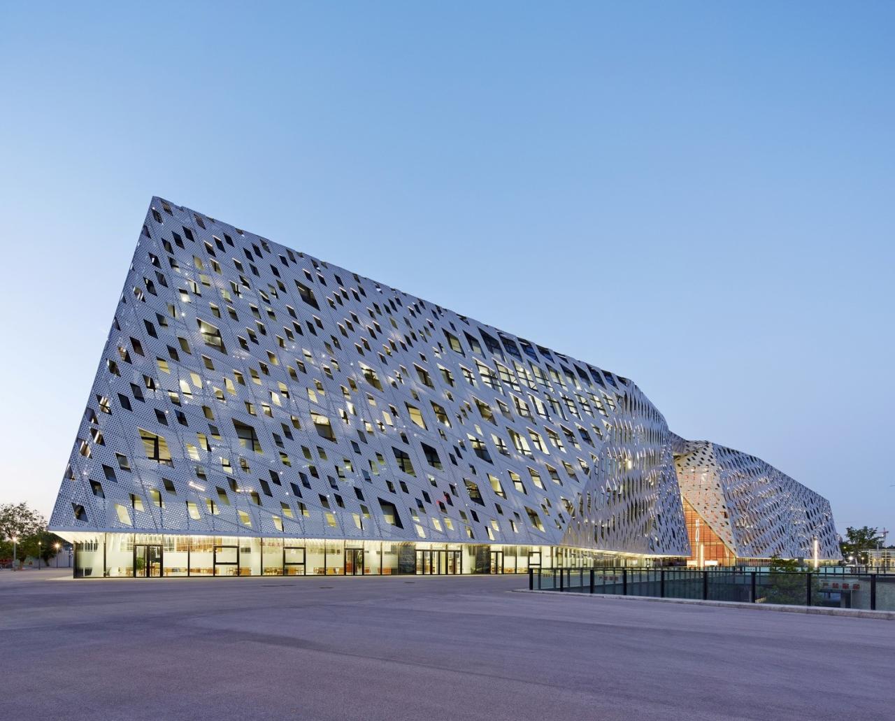 BIM建筑|山东省会文化艺术中心三馆 / 法国AS建筑工作室