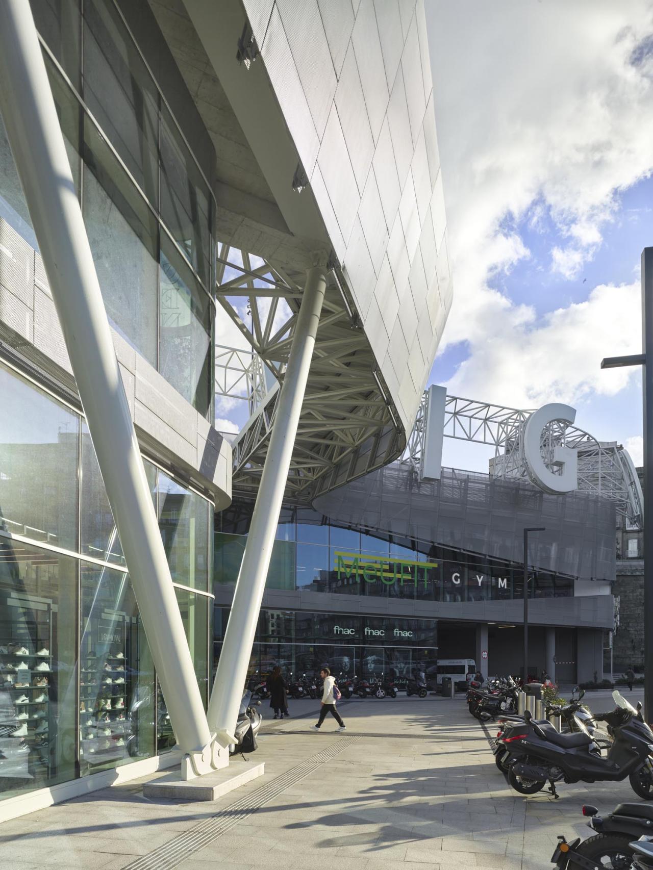 BIM建筑|混合用途的交通综合体 西班牙维亚利亚比戈综合交通枢纽站 / 墨菲西斯建筑事务所