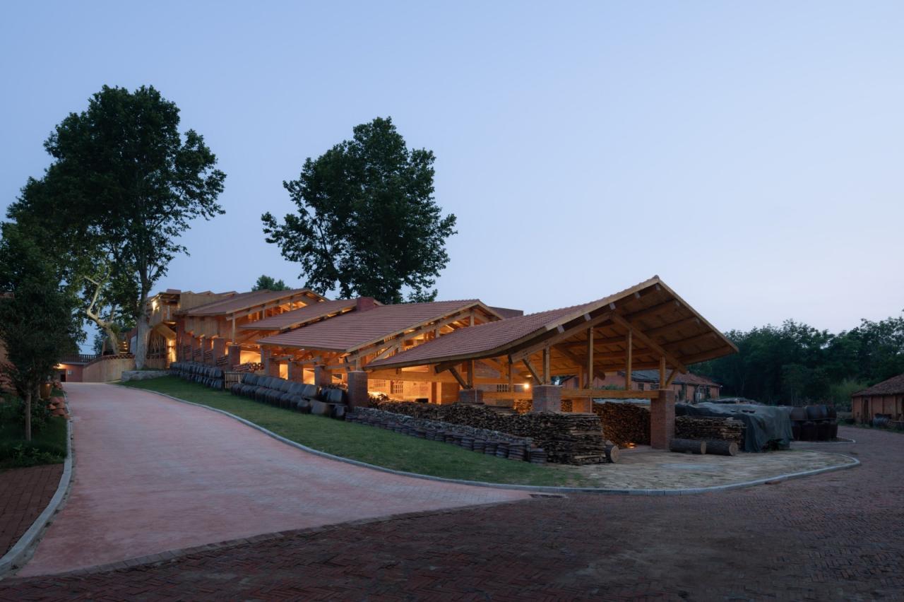 BIM建筑|安徽潜山痘姆龙窑及非遗客厅 / 灰空间建筑事务所