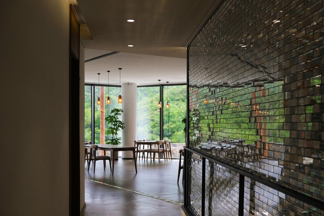 BIM建筑|化作天上的星星, 静美的灵魂栖息地：石家庄安德生命纪念公园·云镜 / 小隐建筑