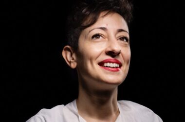 BIM建筑|丽娜·戈特梅将设计2023年蛇形馆-BIM建筑网