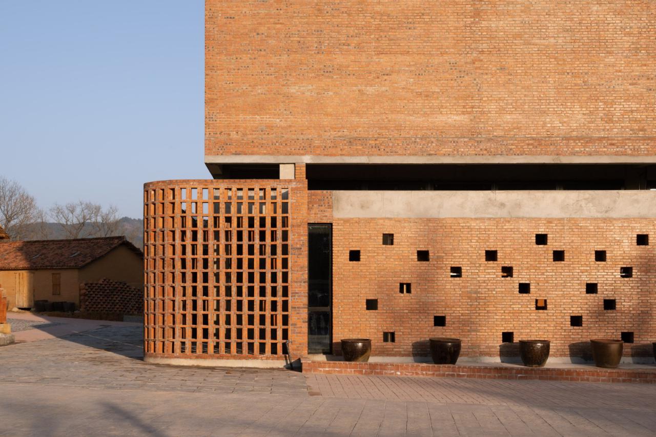 BIM建筑|安徽潜山痘姆龙窑及非遗客厅 / 灰空间建筑事务所