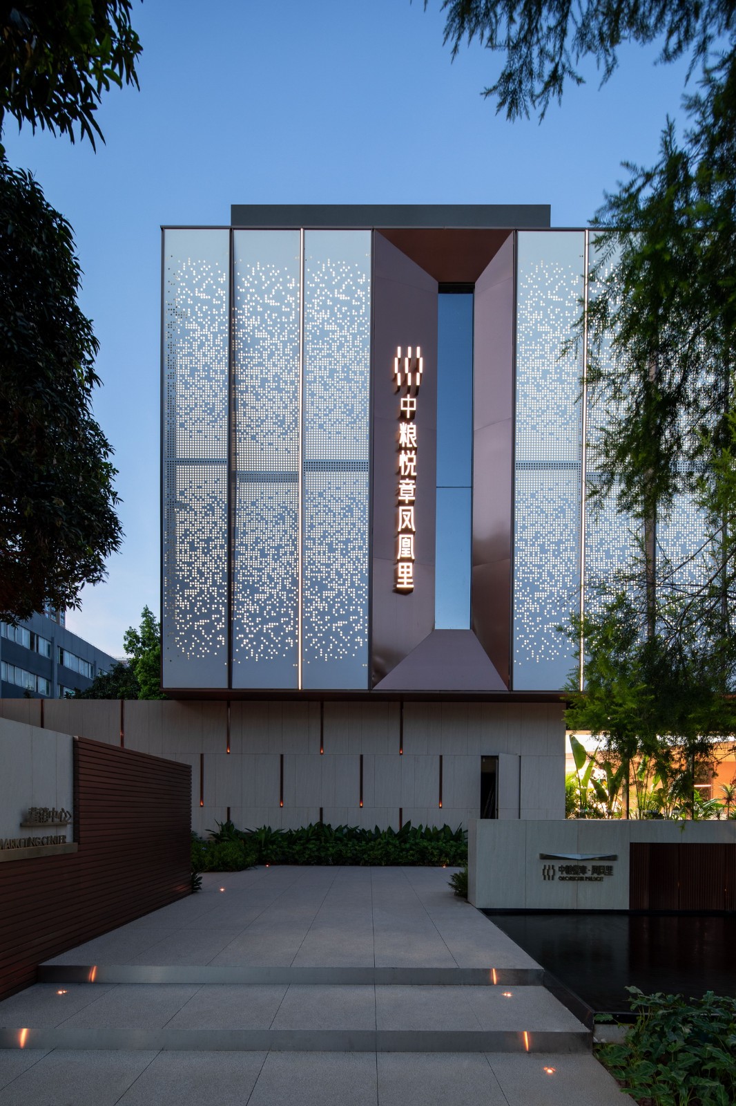 BIM建筑|绿林秘境：深圳中粮悦章凤凰里展示中心 / 柏涛设计