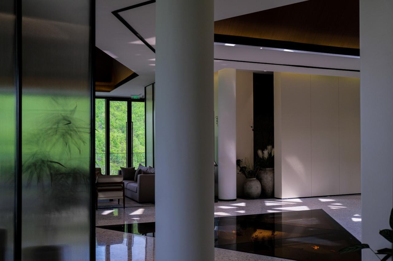 BIM建筑|化作天上的星星, 静美的灵魂栖息地：石家庄安德生命纪念公园·云镜 / 小隐建筑