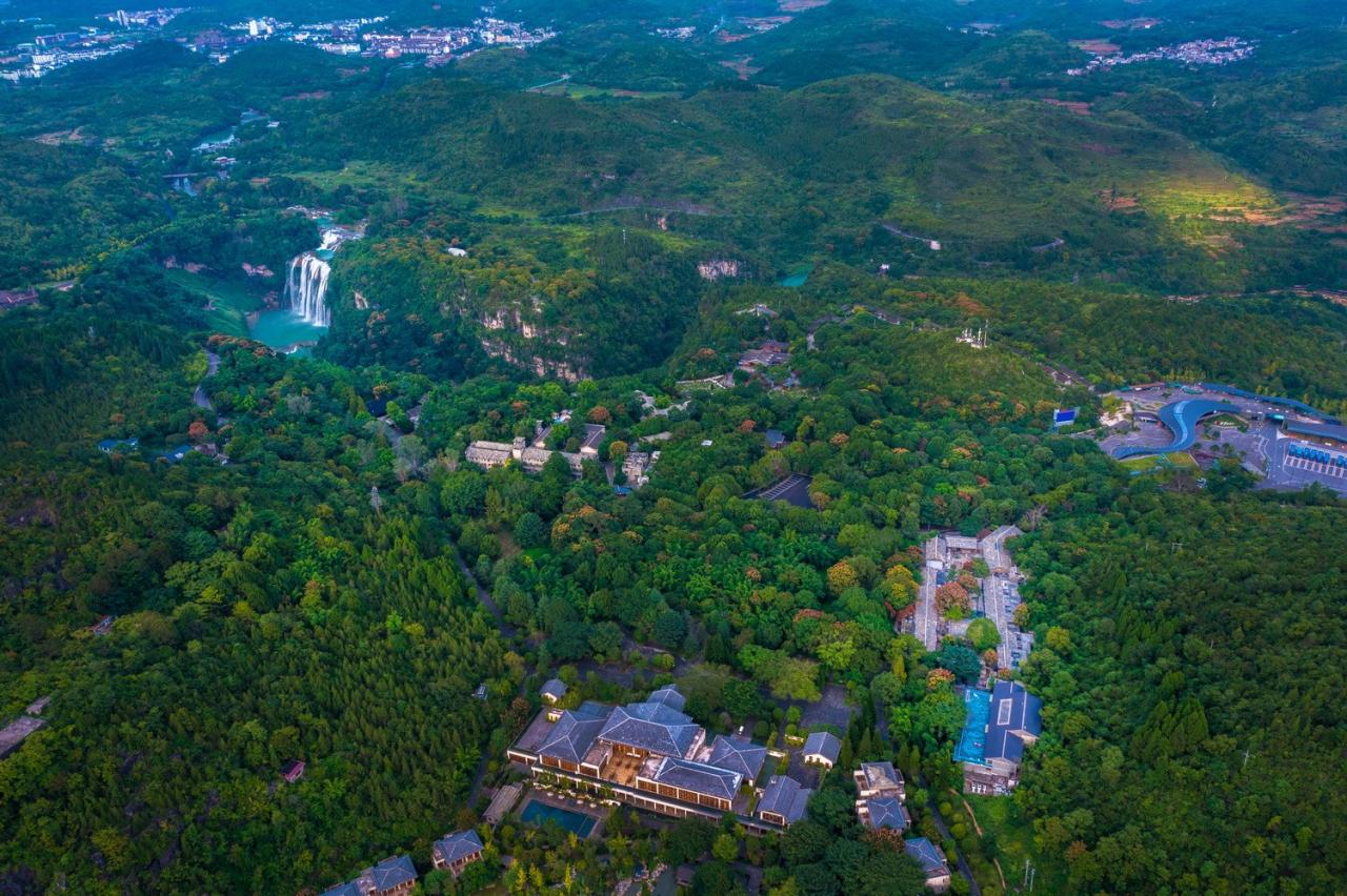 BIM建筑|瀑布下的诗意栖居:尧珈•瀑布村 /上海尧舜建筑设计有限公司