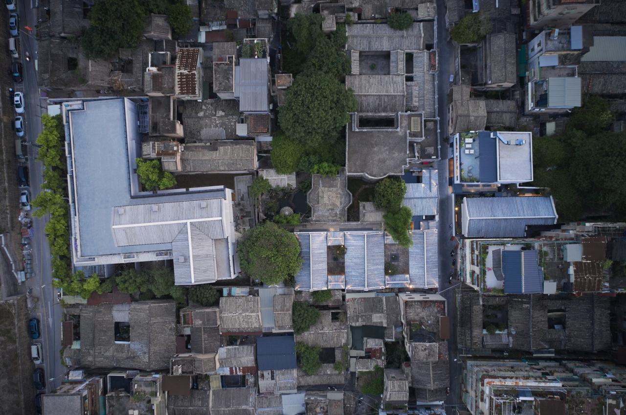 BIM建筑|潮州有熊酒店 / 以靠建筑