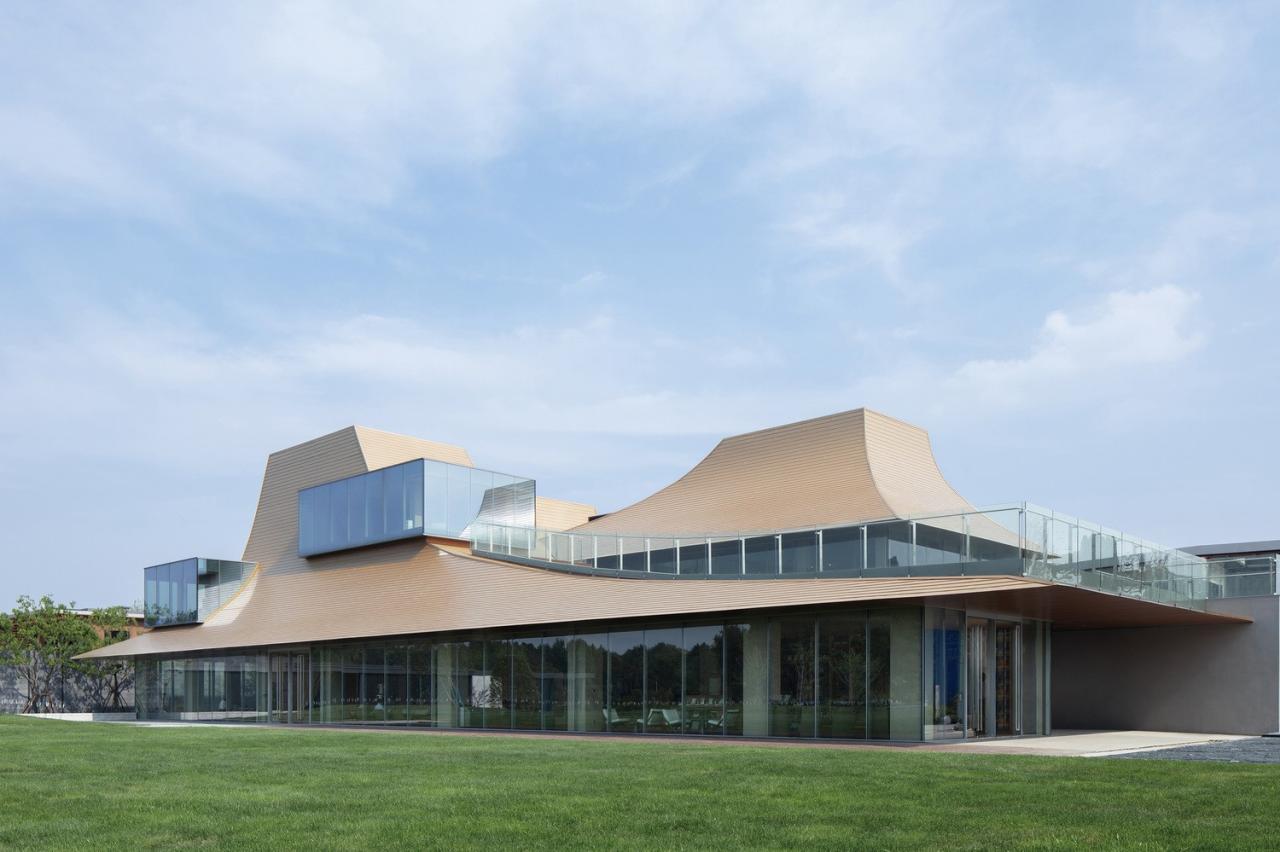 BIM建筑|光的中庭：泊心域社区邻里中心 / 孟凡浩-line+建筑事务所