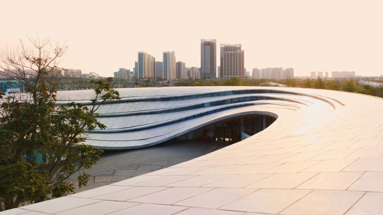 BIM建筑|海口西秀公园游客中心 / 慕达建筑