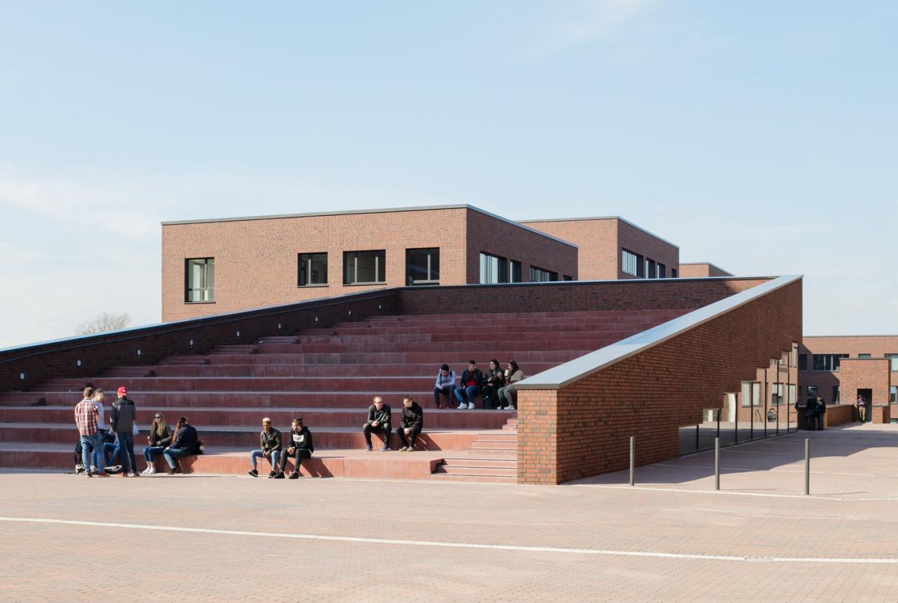 BIM建筑|德国多特蒙德U艺术创意中心及职业教育学园 / Gerber Architekten