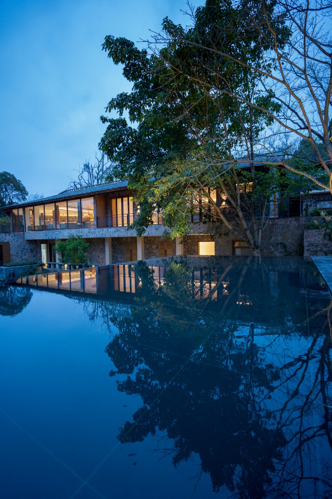 BIM建筑|瀑布下的诗意栖居:尧珈•瀑布村 /上海尧舜建筑设计有限公司