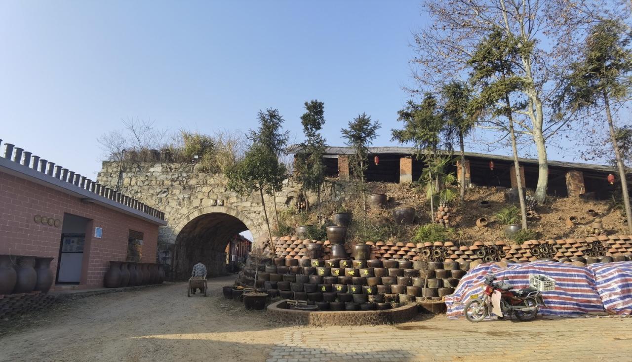 BIM建筑|安徽潜山痘姆龙窑及非遗客厅 / 灰空间建筑事务所