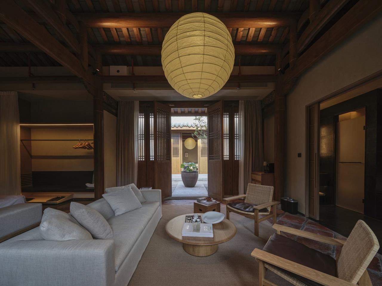 BIM建筑|潮州有熊酒店 / 以靠建筑