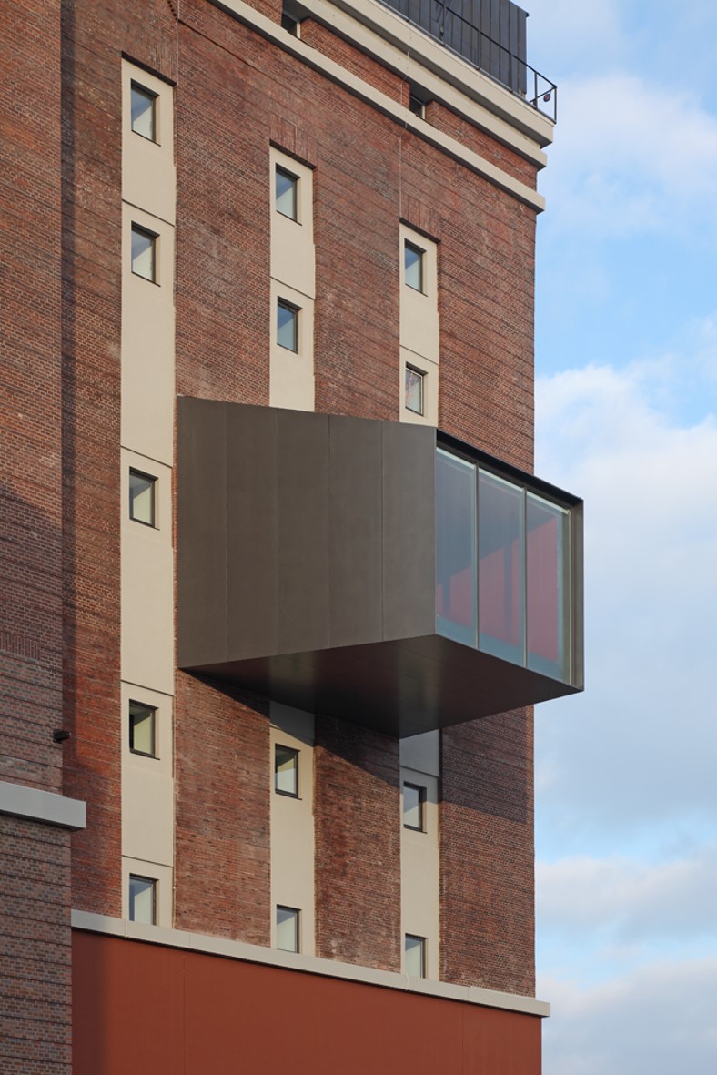 BIM建筑|德国多特蒙德U艺术创意中心及职业教育学园 / Gerber Architekten