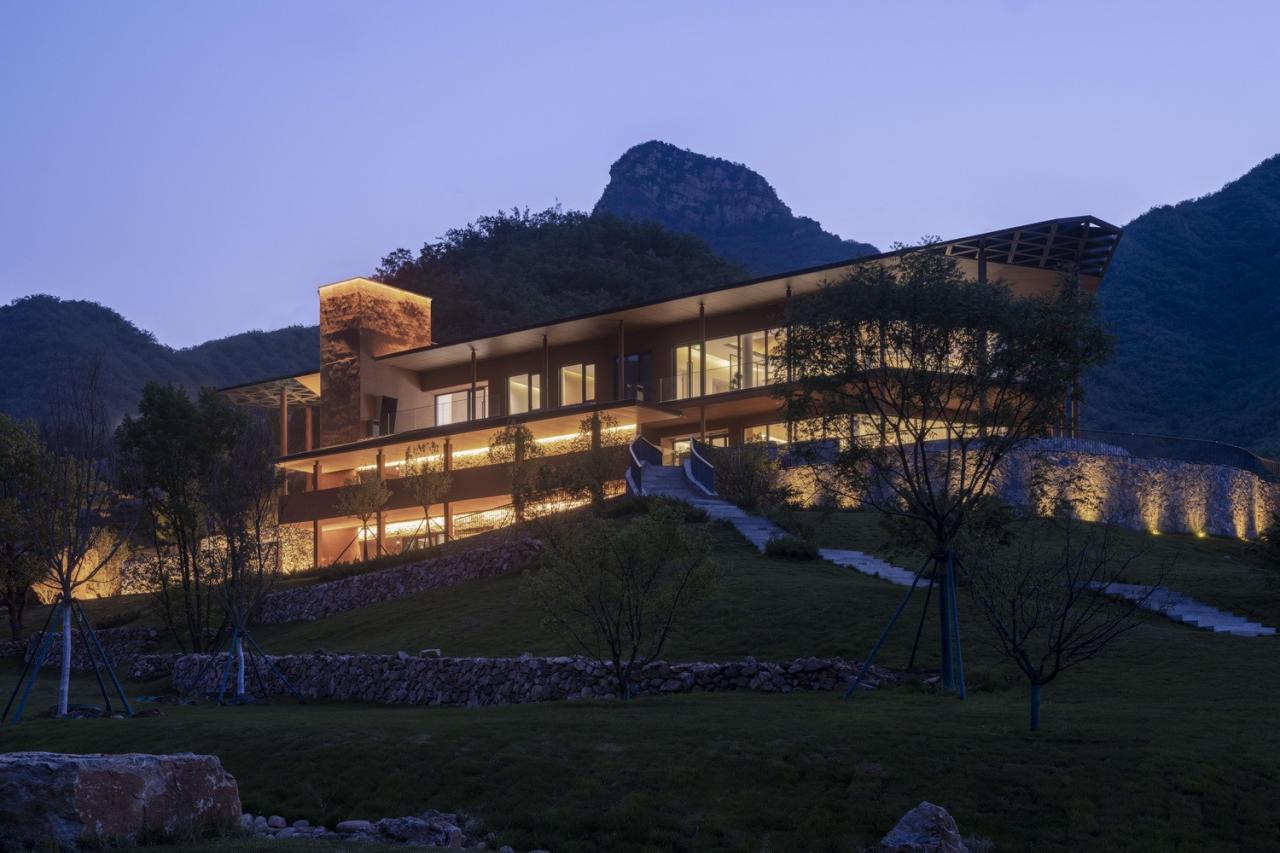 BIM建筑|化作天上的星星, 静美的灵魂栖息地：石家庄安德生命纪念公园·云镜 / 小隐建筑