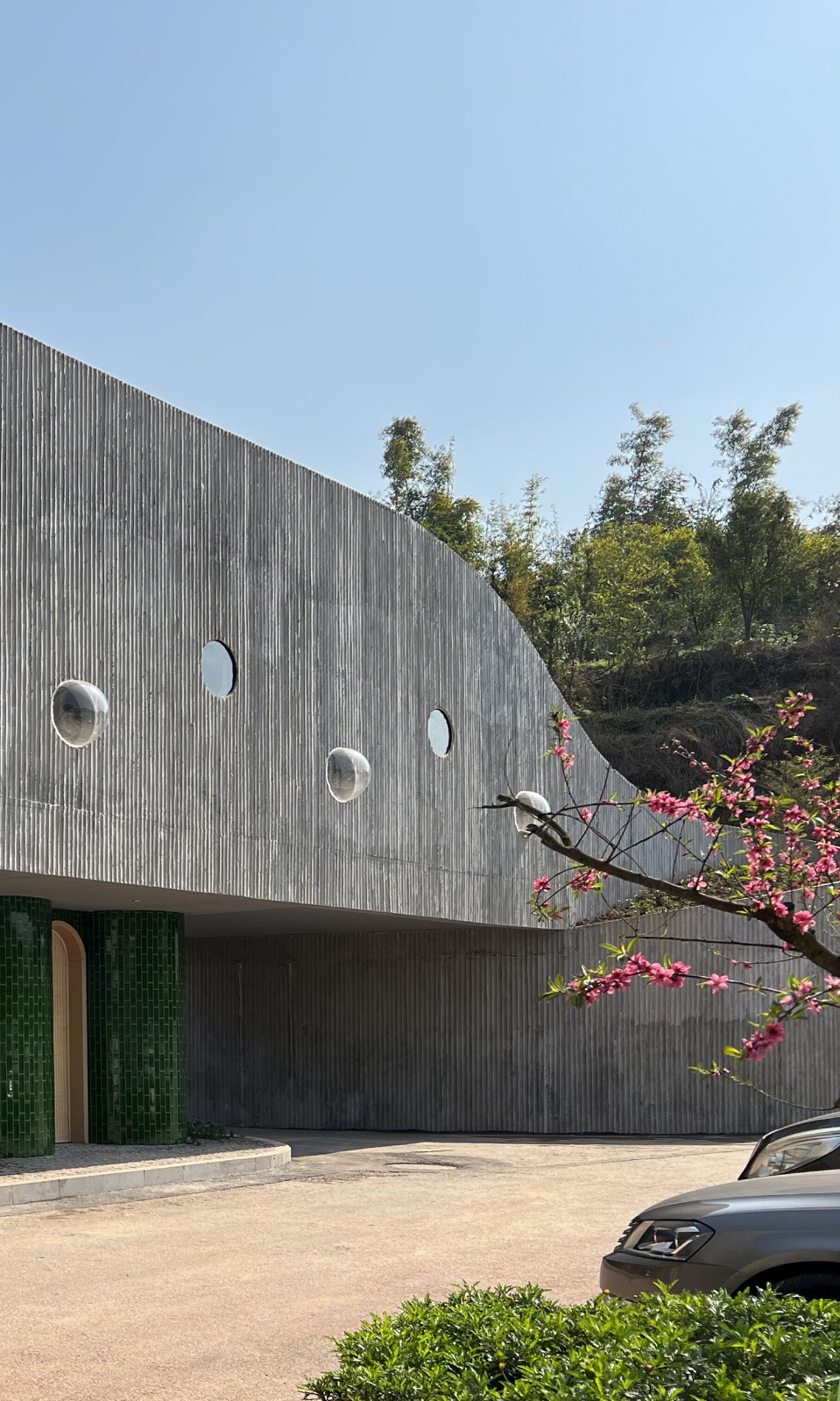 BIM建筑|桥厕 / 锋茂建筑