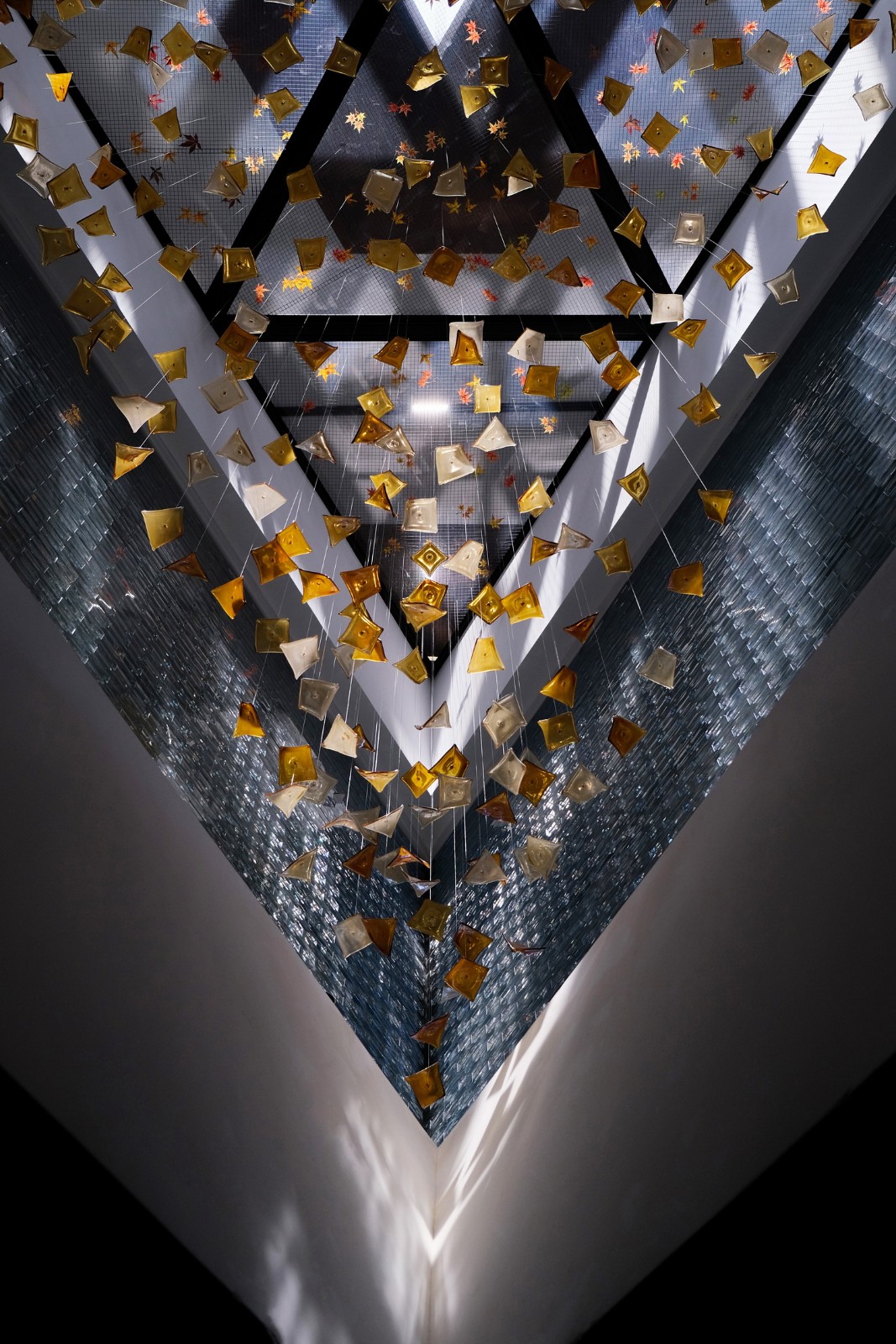 BIM建筑|化作天上的星星, 静美的灵魂栖息地：石家庄安德生命纪念公园·云镜 / 小隐建筑