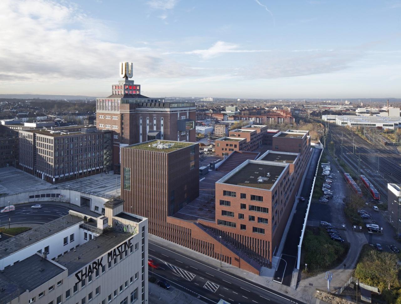 BIM建筑|德国多特蒙德U艺术创意中心及职业教育学园 / Gerber Architekten