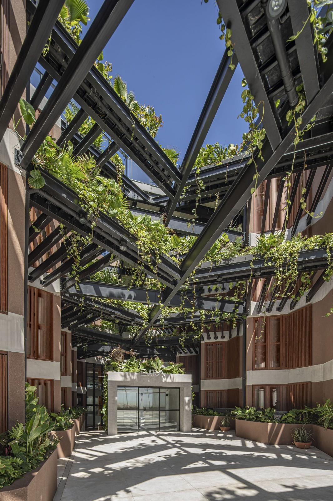 BIM建筑|BA’RA 酒店 / Plan:b arquitectos