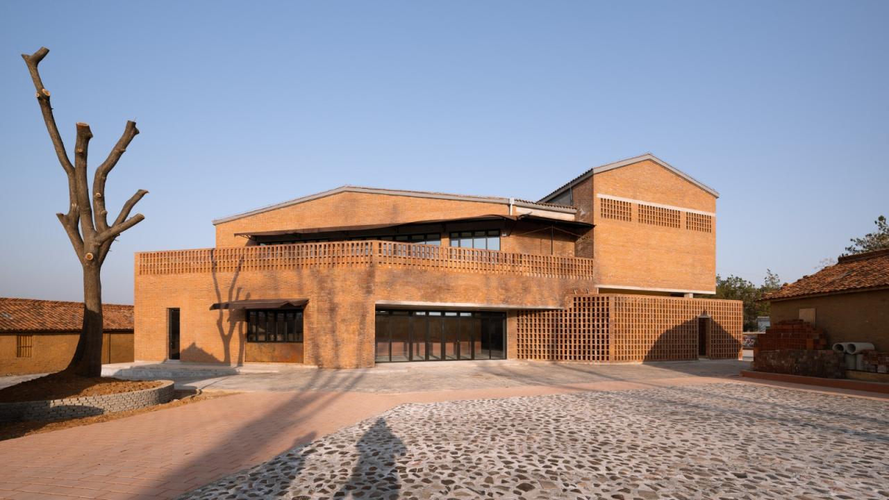 BIM建筑|安徽潜山痘姆龙窑及非遗客厅 / 灰空间建筑事务所