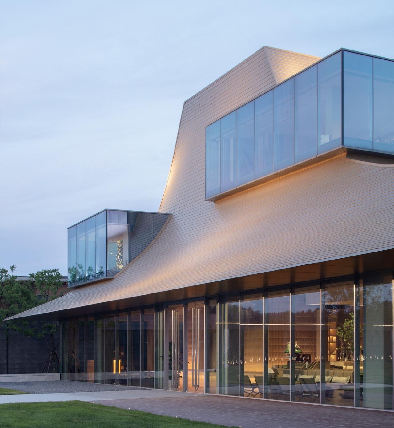 BIM建筑|光的中庭：泊心域社区邻里中心 / 孟凡浩-line+建筑事务所