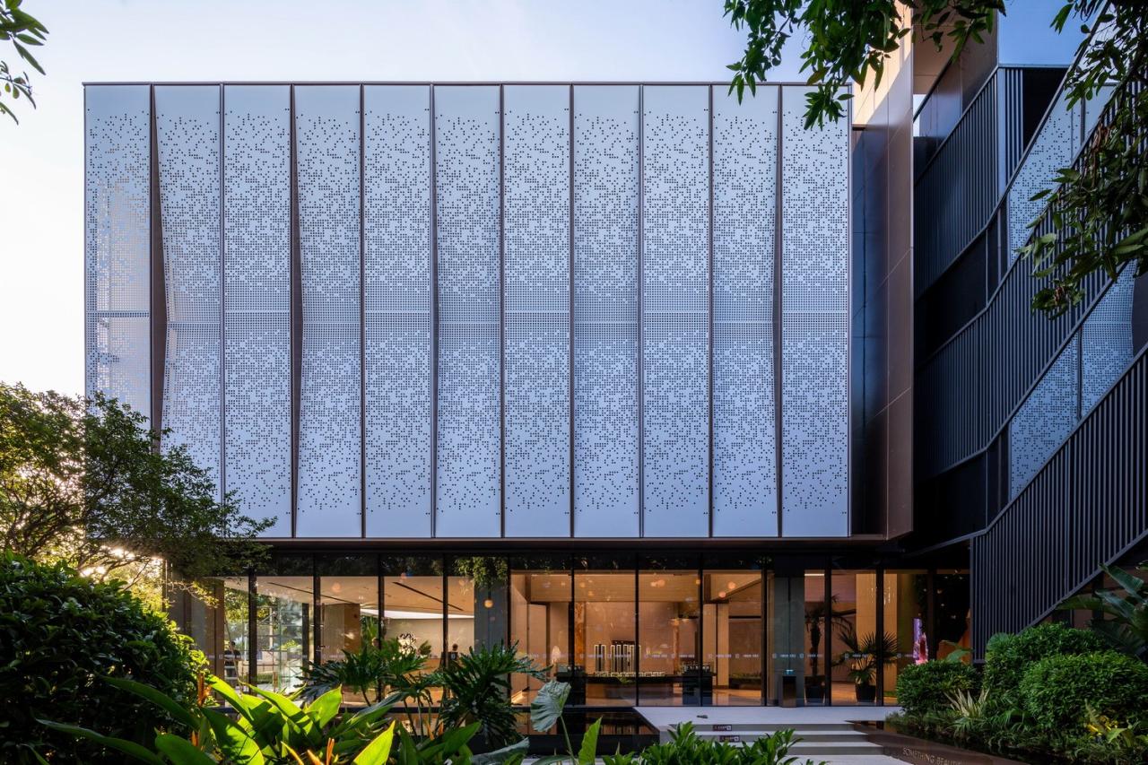 BIM建筑|绿林秘境：深圳中粮悦章凤凰里展示中心 / 柏涛设计