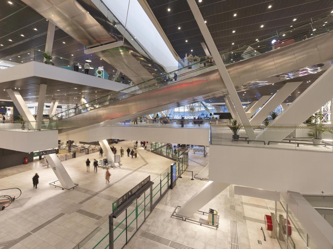 BIM建筑|混合用途的交通综合体 西班牙维亚利亚比戈综合交通枢纽站 / 墨菲西斯建筑事务所