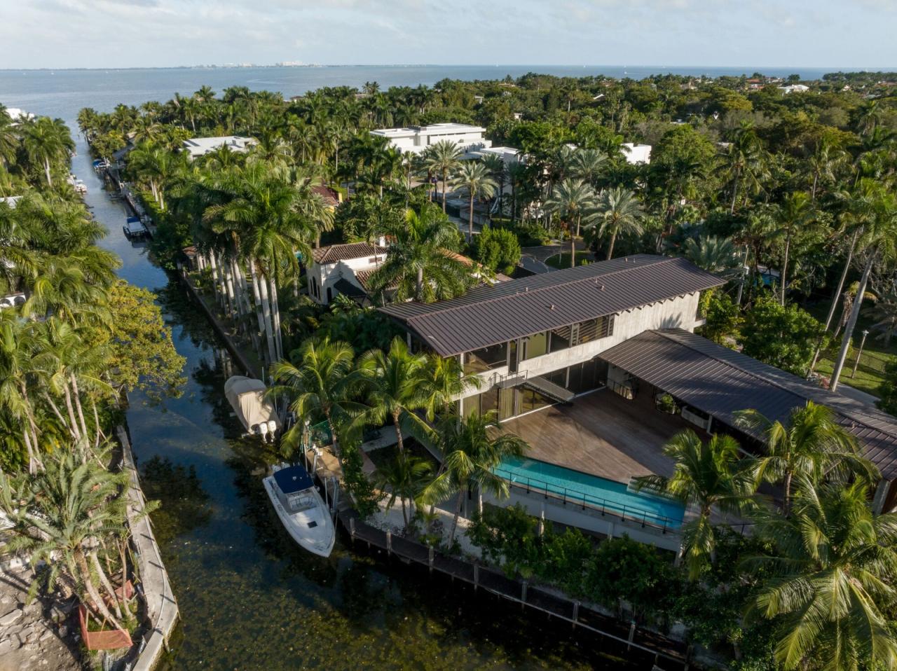 BIM建筑|Stewart Avenue 公寓 / Brillhart Architecture