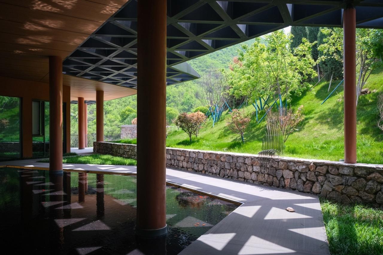 BIM建筑|化作天上的星星, 静美的灵魂栖息地：石家庄安德生命纪念公园·云镜 / 小隐建筑