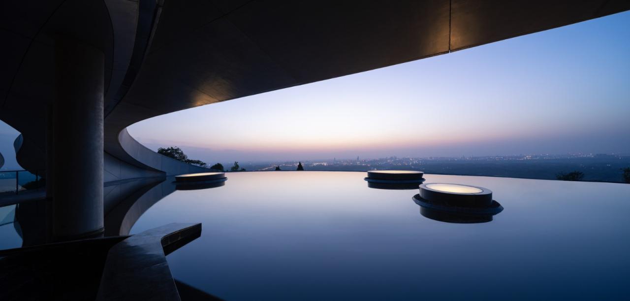 BIM建筑|龙泉山镜高空平台 / BUZZ建筑事务所