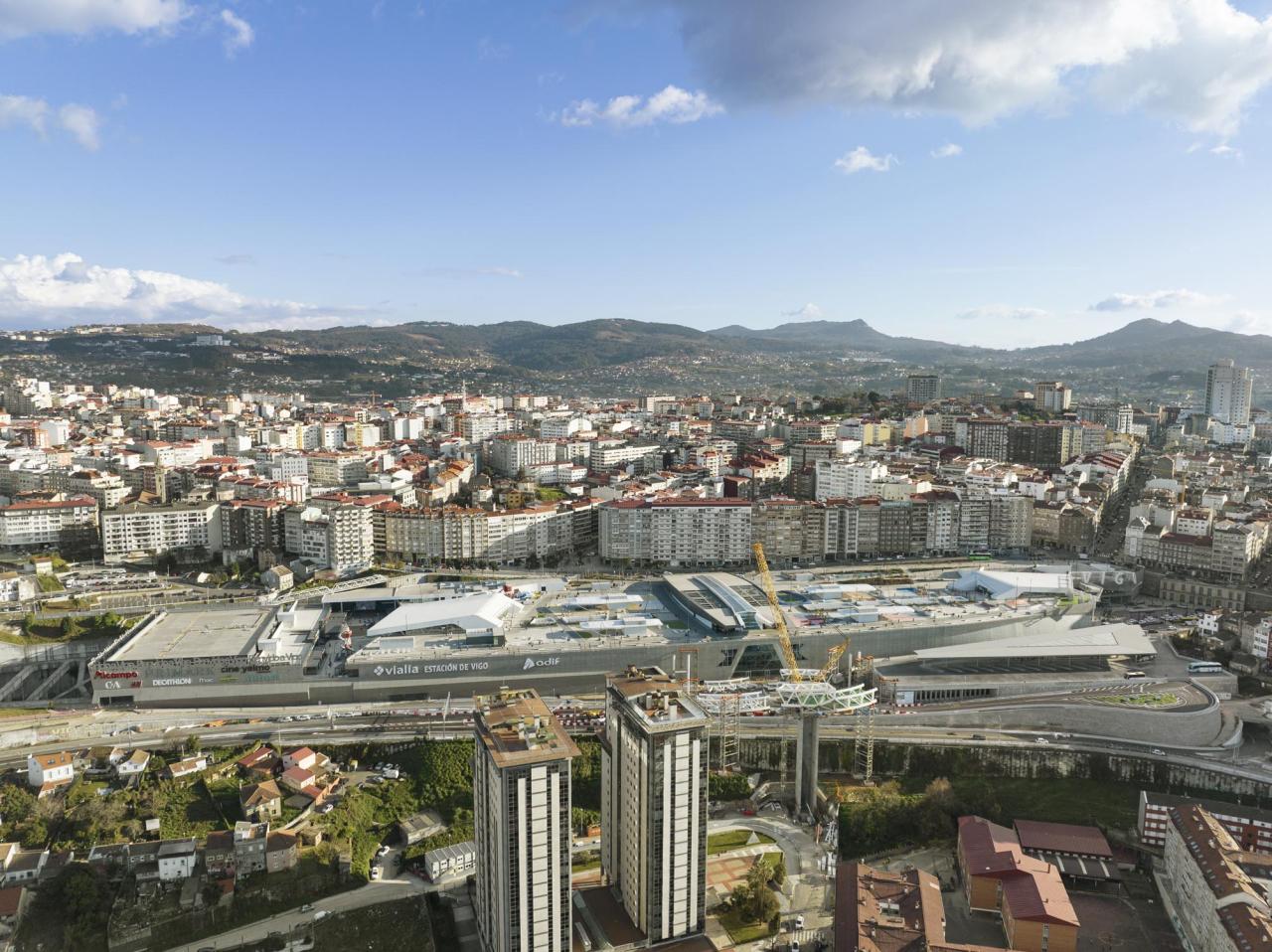 BIM建筑|混合用途的交通综合体 西班牙维亚利亚比戈综合交通枢纽站 / 墨菲西斯建筑事务所