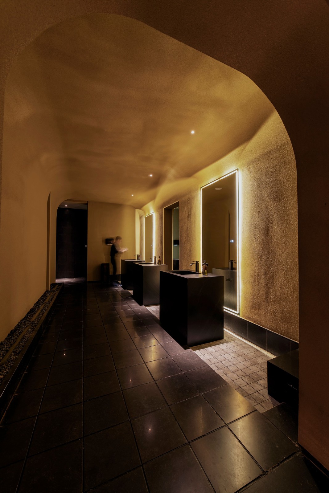 BIM建筑|内向理疗SPA，沈阳 / 素造建筑