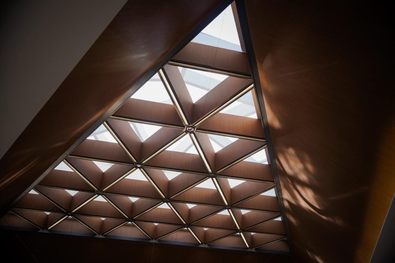 BIM建筑|化作天上的星星, 静美的灵魂栖息地：石家庄安德生命纪念公园·云镜 / 小隐建筑