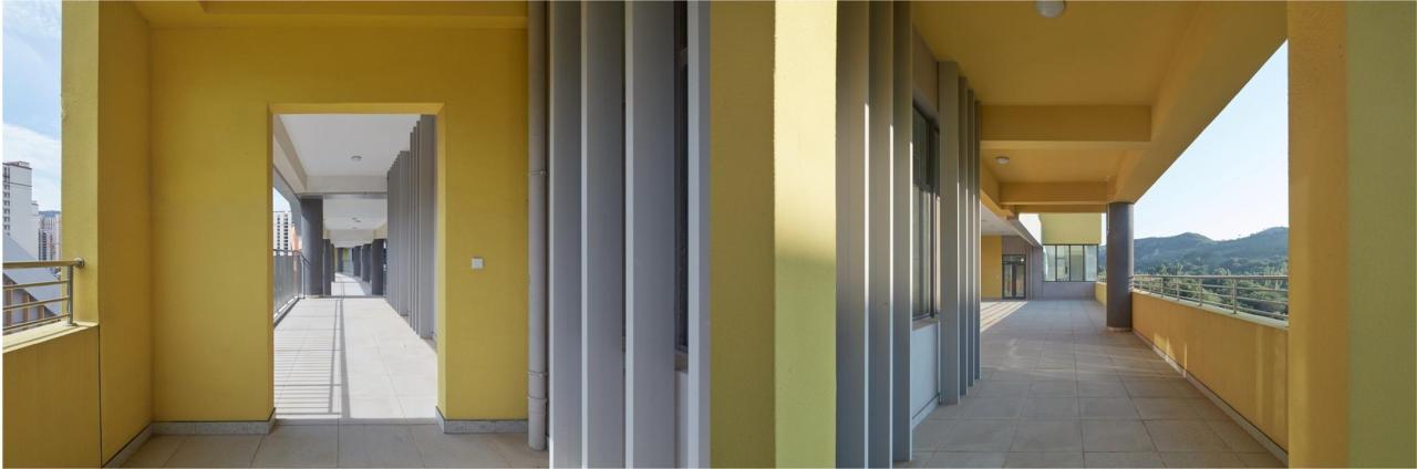 BIM建筑|自由理想的“花园城堡” ：济南北康初中教育建筑群落 / UA 尤安设计