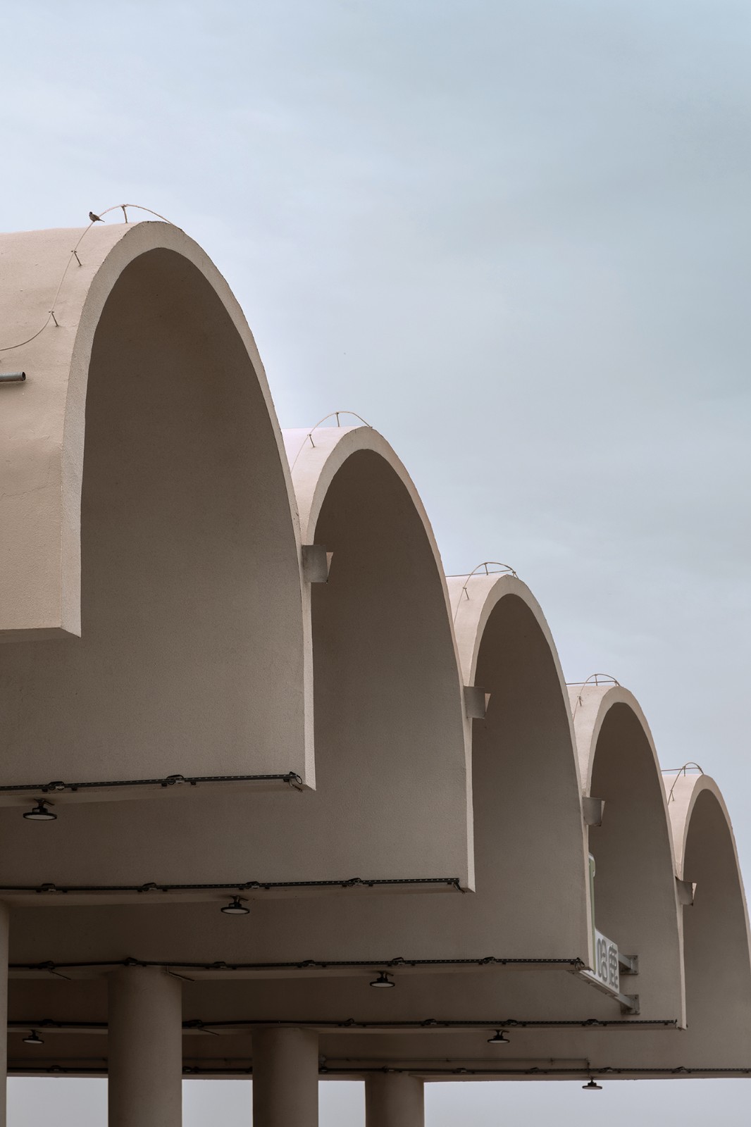 BIM建筑|哈鹿加油站 / SITUATE上下四方建筑事务所