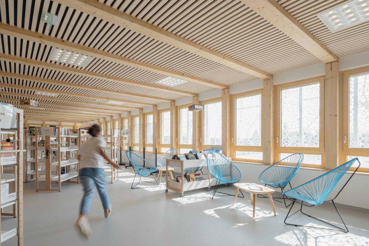 BIM建筑|瓦伦顿 Samuel-Paty 中学 / Archipente