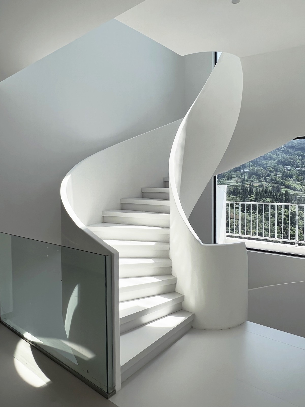 BIM建筑|云台阅野：漂浮在茶田上的民宿 / 岩川建筑设计