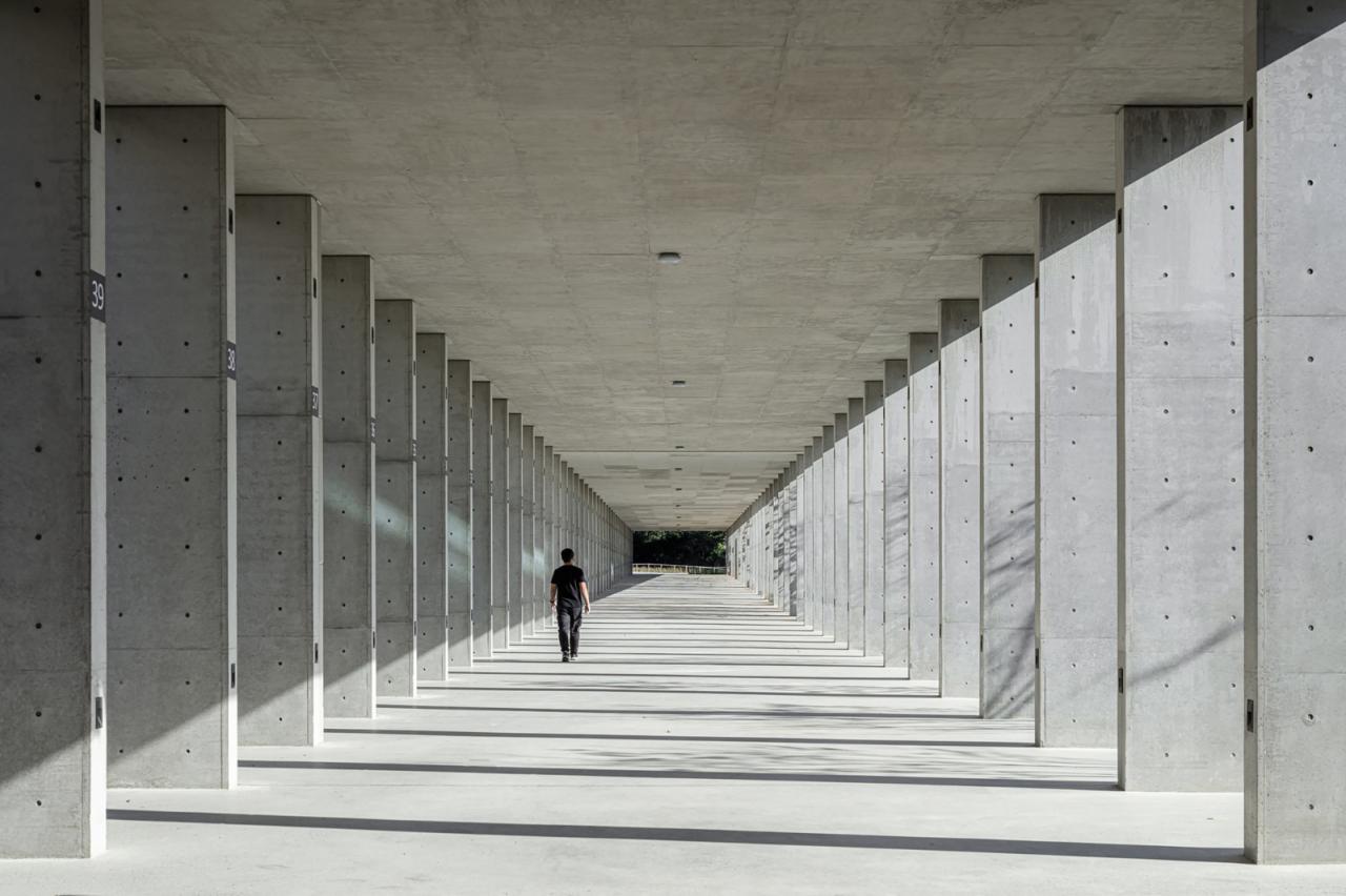 BIM建筑|山中骨灰安置所 / Behet Bondzio Lin Architekten