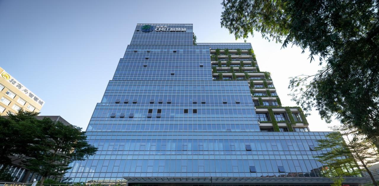 BIM建筑|深圳招商局光明科技园 / 梵朴设计