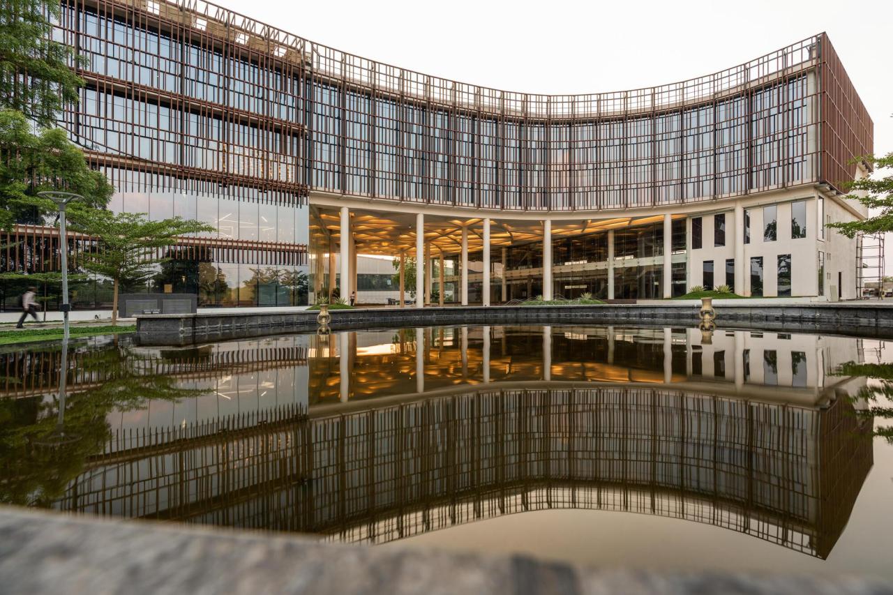 BIM建筑|多功能体验中心 / FHD India