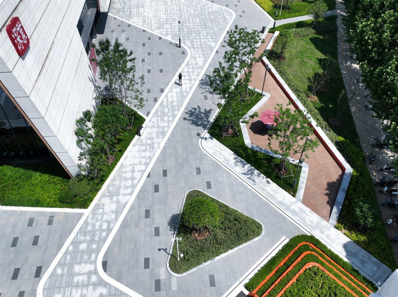 BIM建筑|山之谷：郑州·深业健康城 / 柏涛建筑