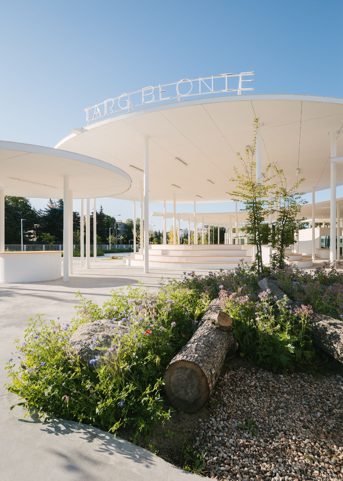 BIM建筑|“阴影建筑”，布沃涅市场 / Aleksandra Wasilkowska Architectural Studio