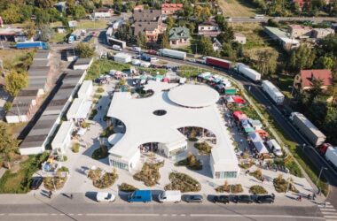 BIM建筑|“阴影建筑”，布沃涅市场 / Aleksandra Wasilkowska Architectural Studio-BIM建筑网