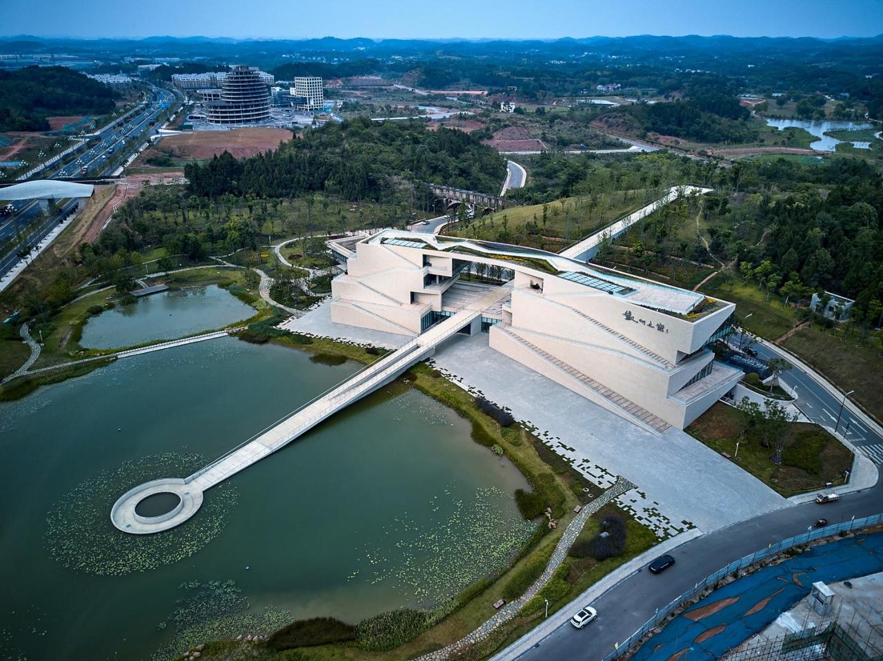 BIM建筑|凯州之窗 / BIAD · 朱小地工作室