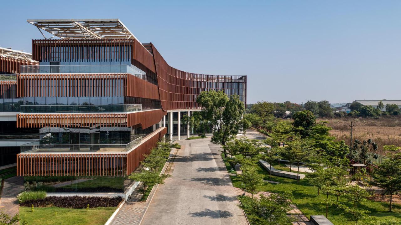 BIM建筑|多功能体验中心 / FHD India