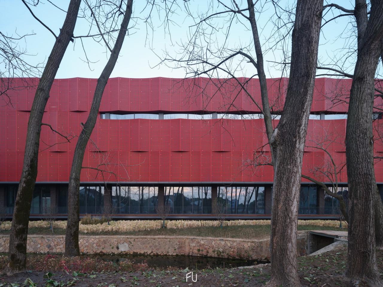 BIM建筑|桐乡市红色文化教育中心 / 清上造社