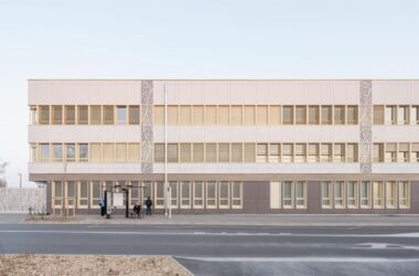 BIM建筑|瓦伦顿 Samuel-Paty 中学 / Archipente-BIM建筑网